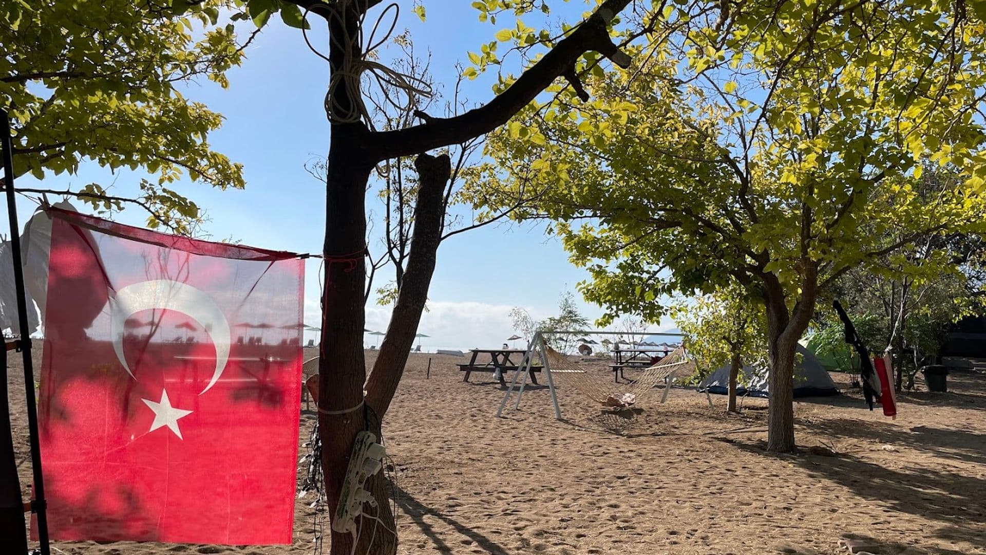 Lavinya Camping & Bungalows