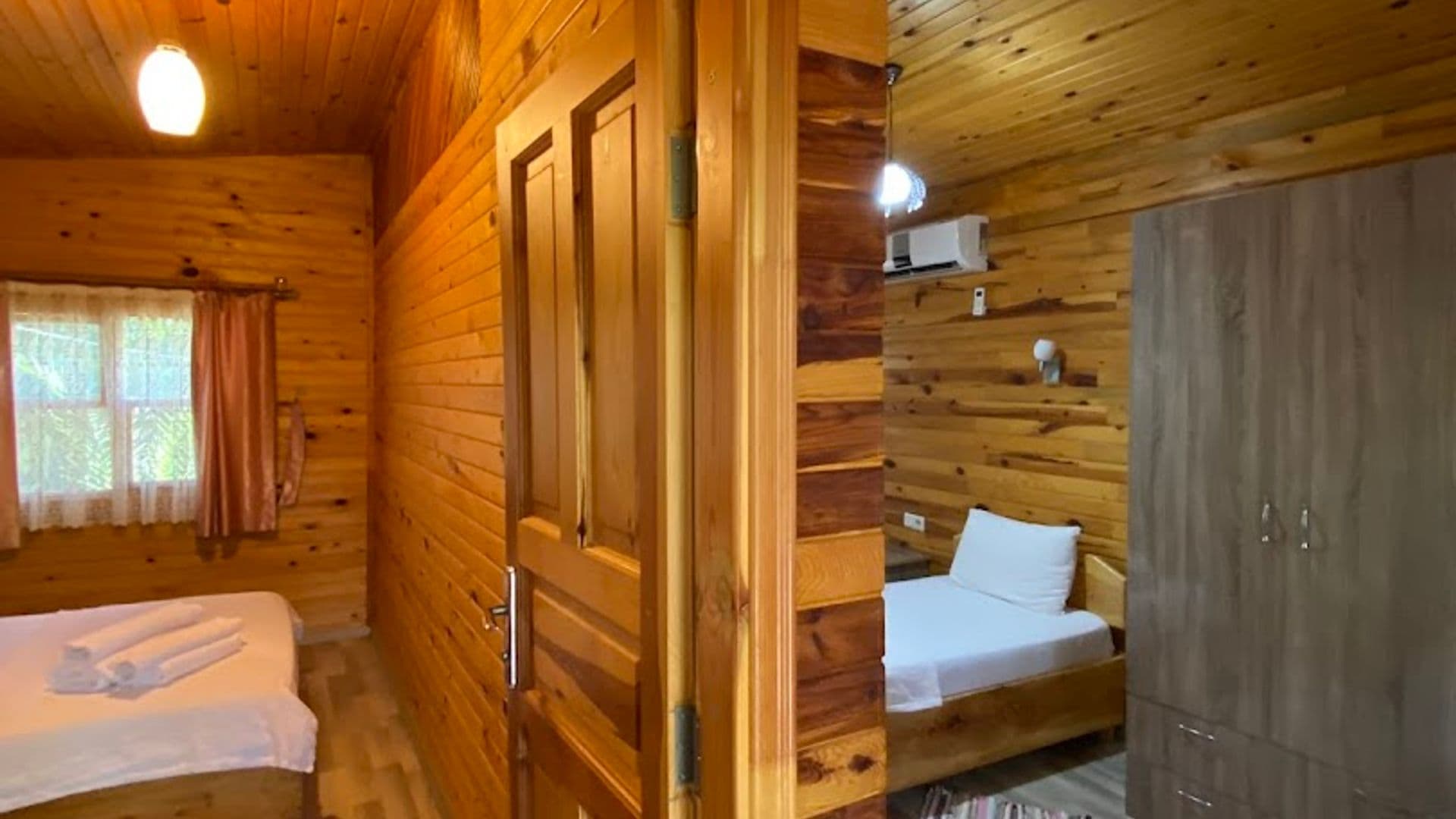 Rose Bed & Breakfast