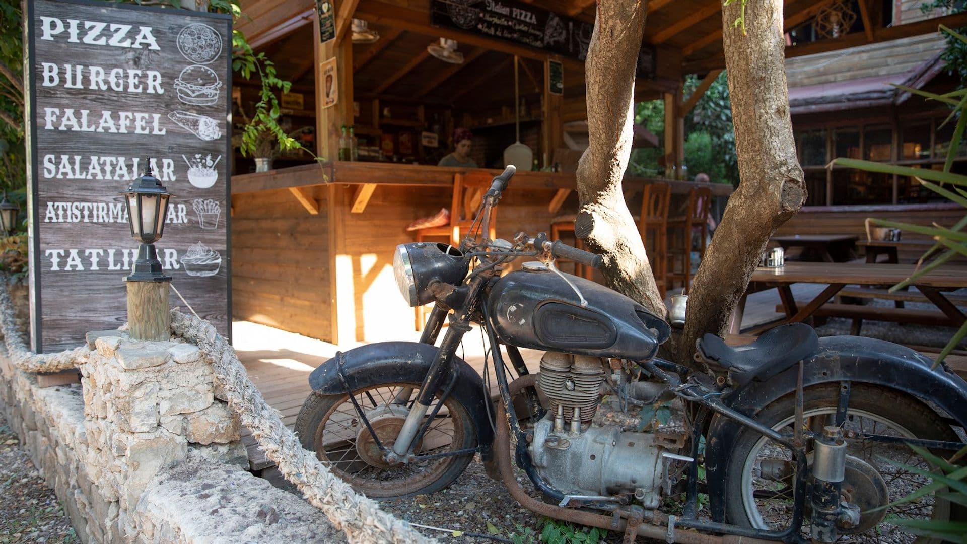 Serif Pansiyon Olimpos