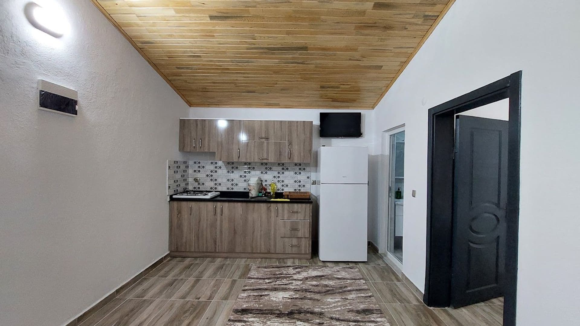 OLYMPOS YÖRÜK OTAĞI APART EVLERİ