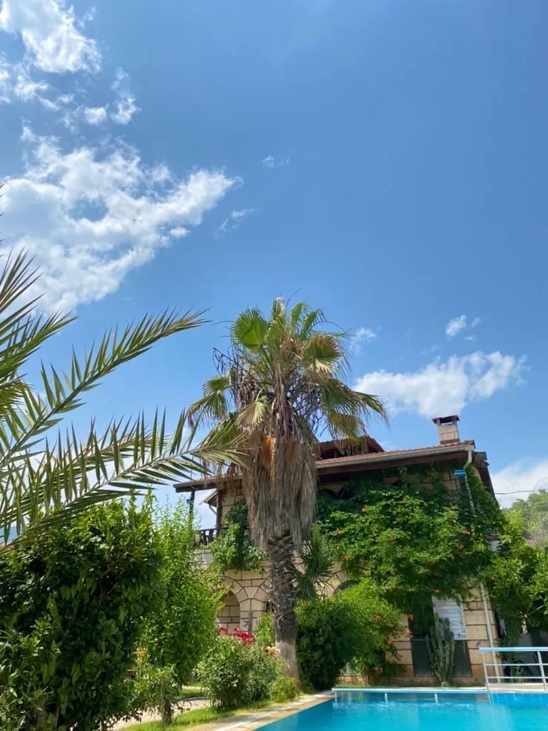 Captain Eudemos Bungalow olympos