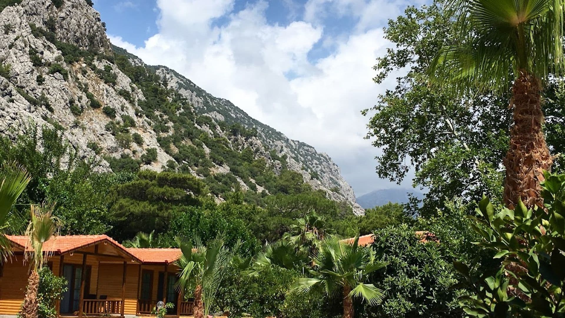 Çıralı Dolunay Apart Otel