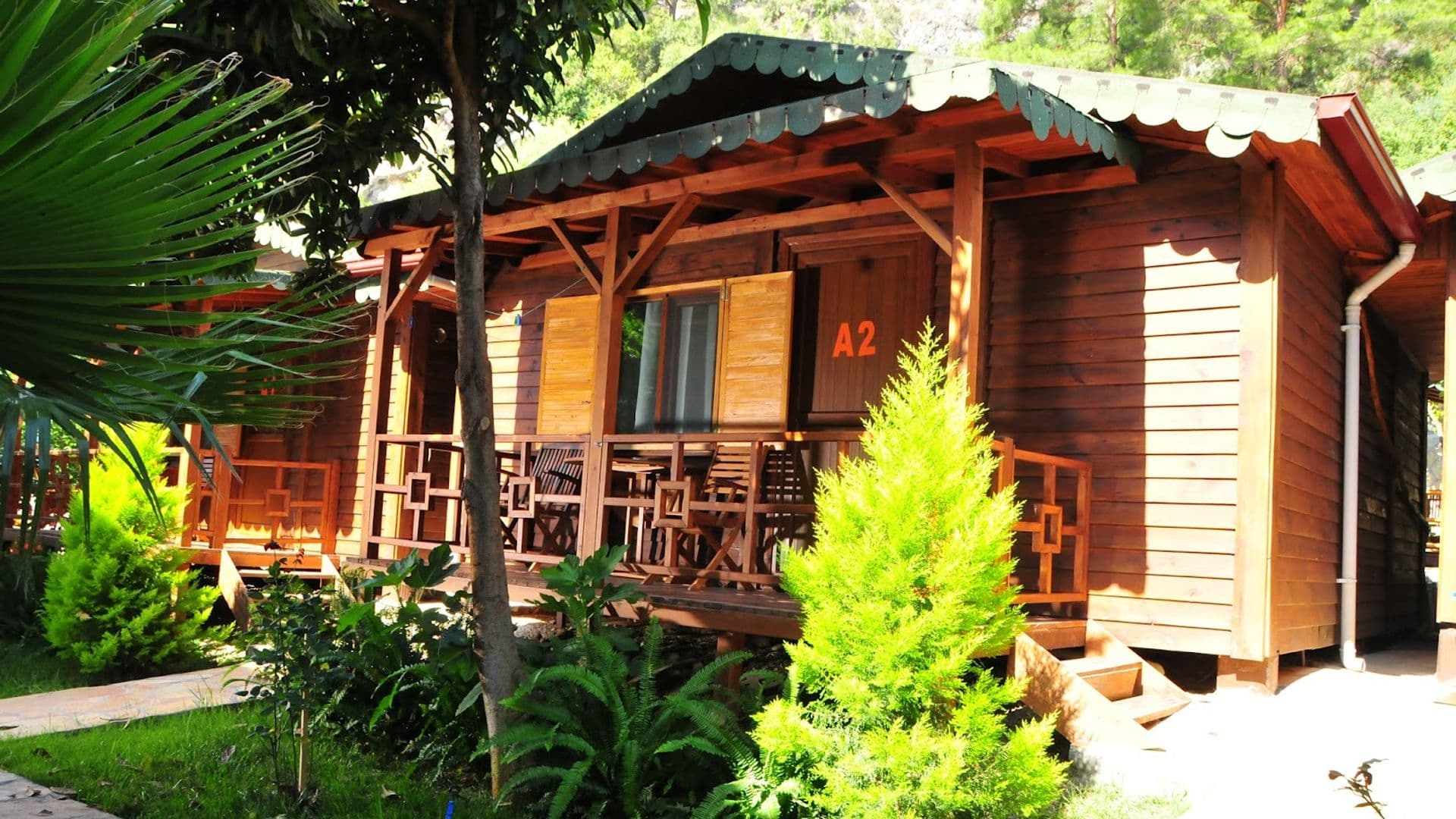 Twin Inns & Bungalow