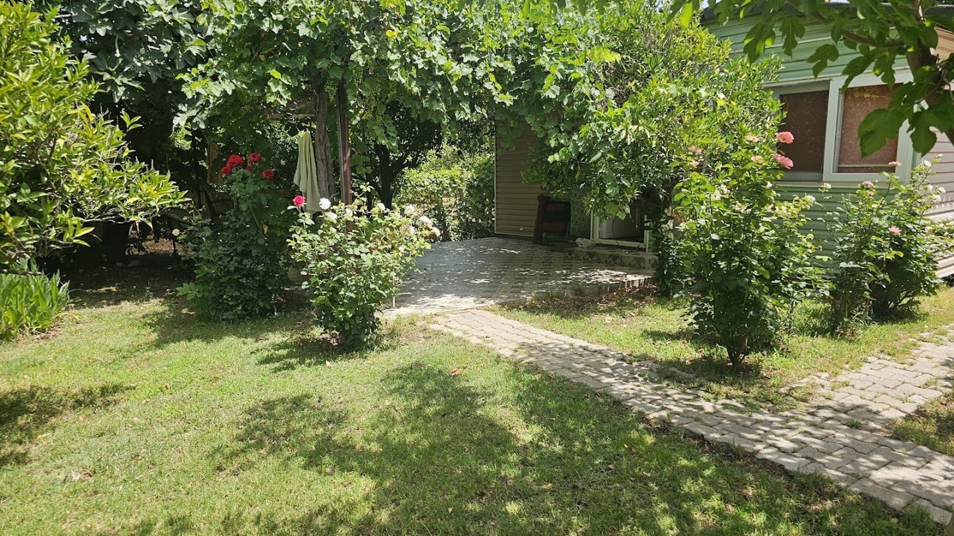 Çıralı Saklı Bahçe Pansiyon & Camping