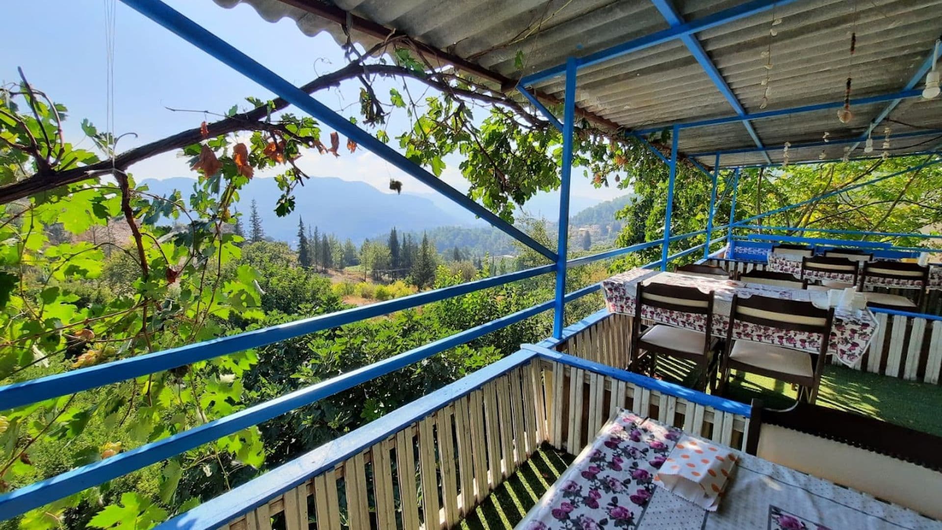 MERAL CAFE RESTAURANT