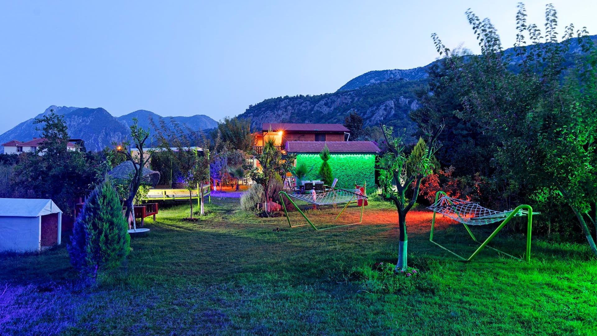 Çıralı Flora Pansion