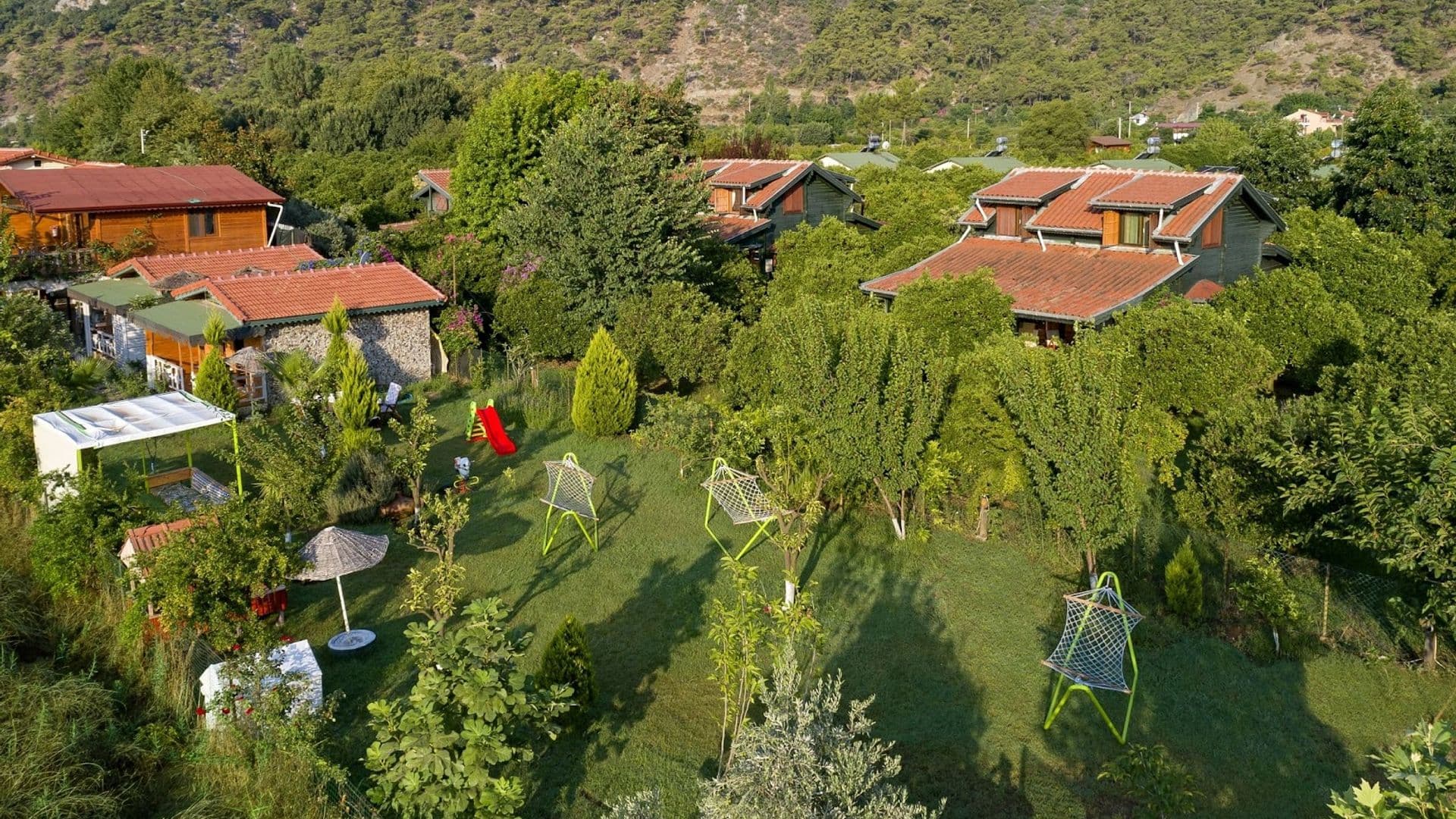 Çıralı Flora Pansion