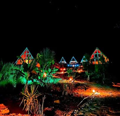 BİG TREE BUNGALOW VİLLAS