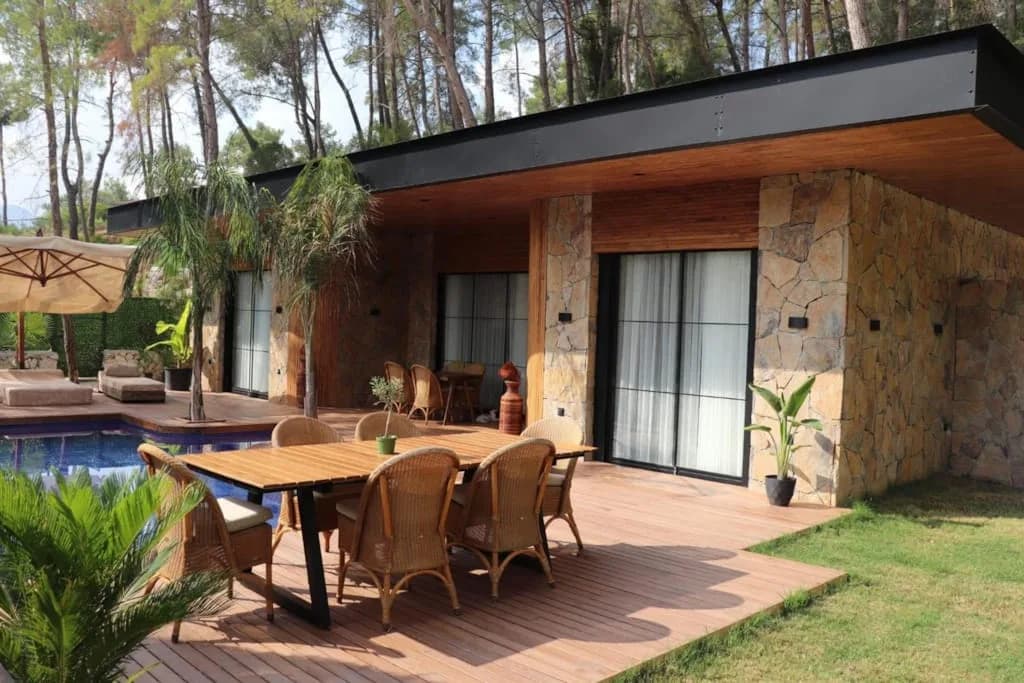 Metavilla - Two-Bedroom Villa