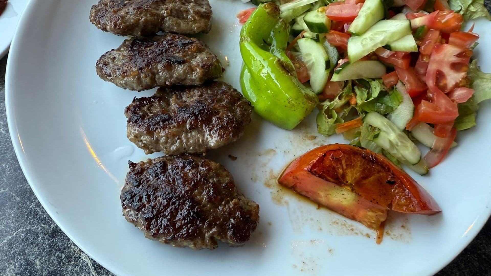 Yakamoz restaurant cafe