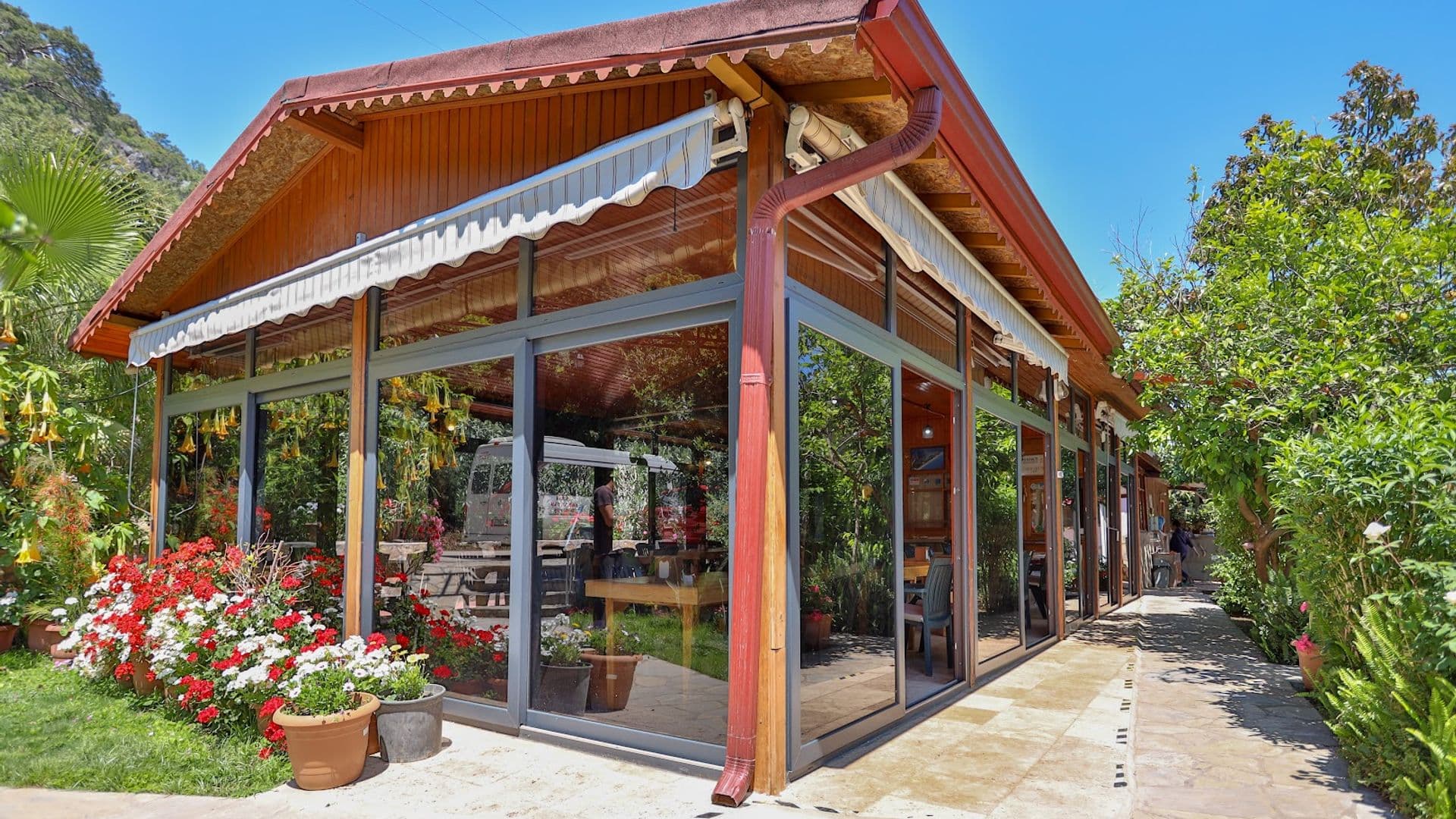 Çıralı Cinderella Pansiyon