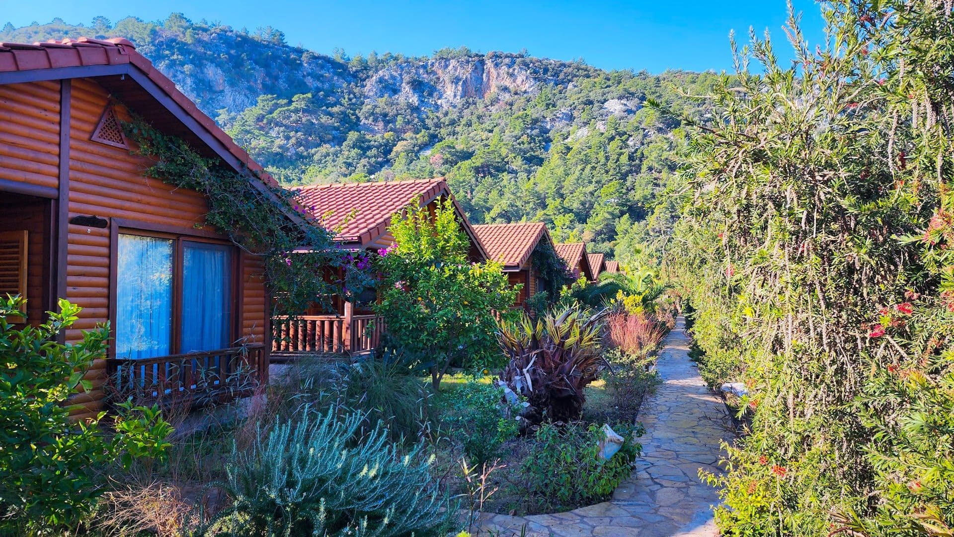 Leontopolis Apart Hotel