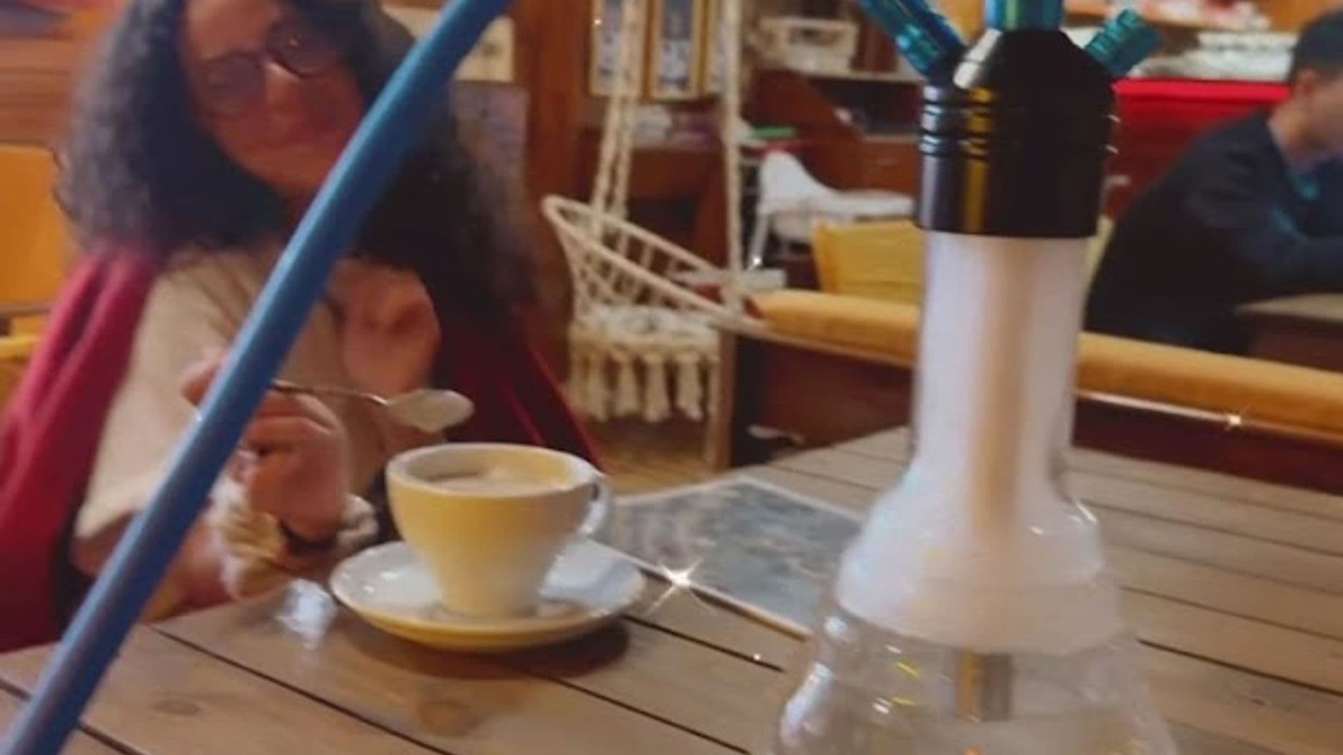 Jhelo Coffee & Waffle House