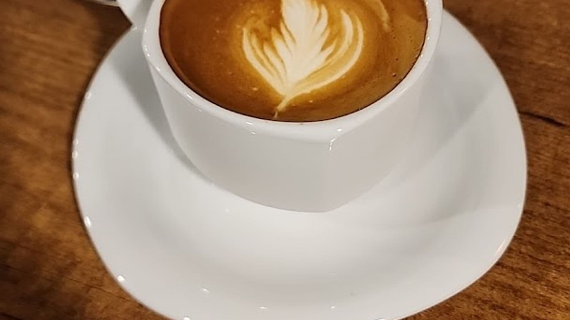 Jhelo Coffee & Waffle House