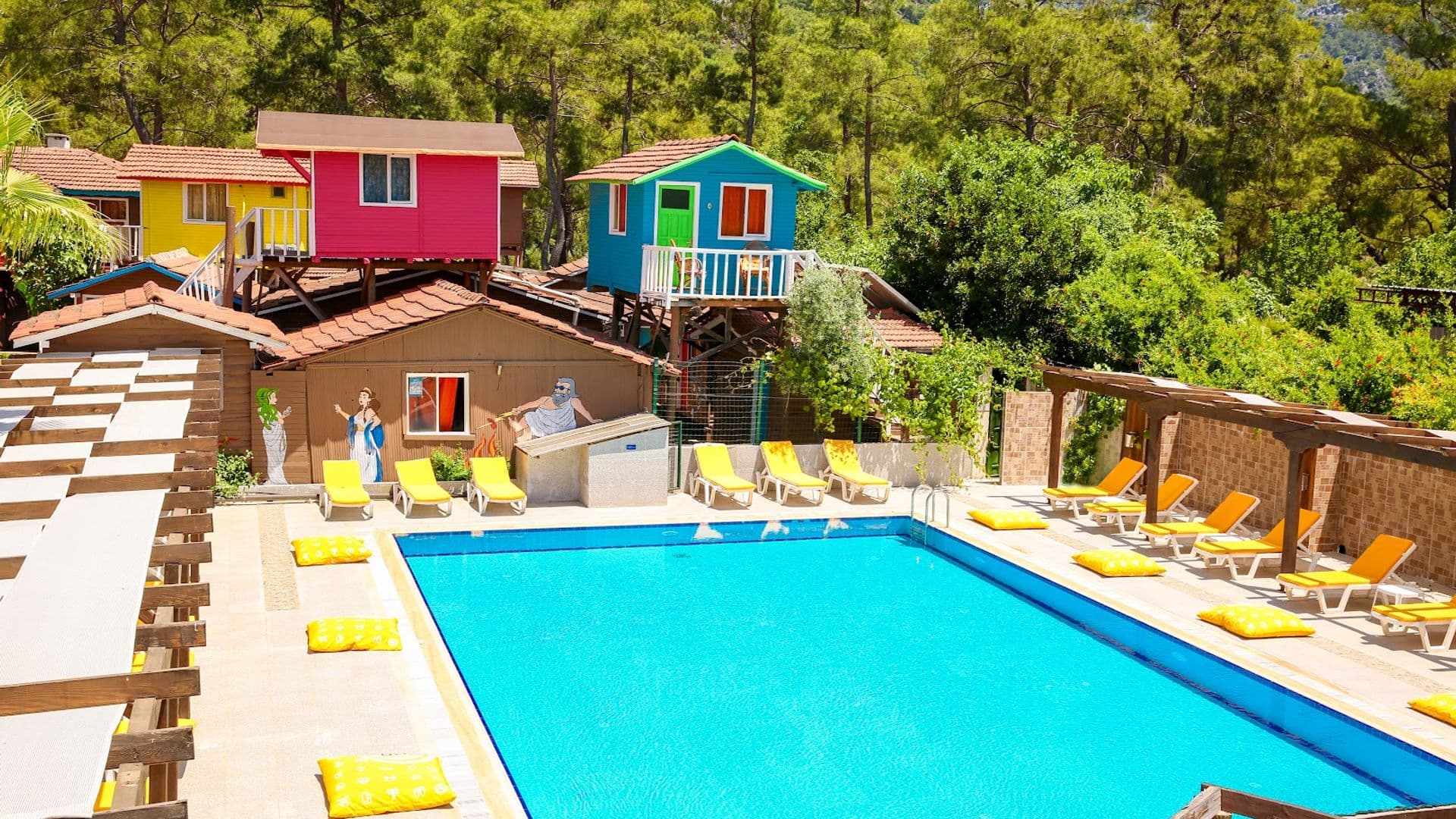 Olimpos Salinas Wooden Houses