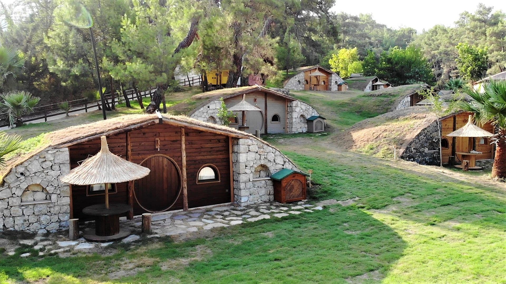 Hobbiton Village - Hobbit köyü