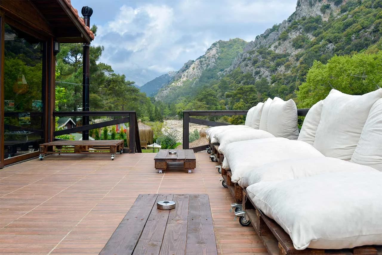 Lukkies Lodge Cirali