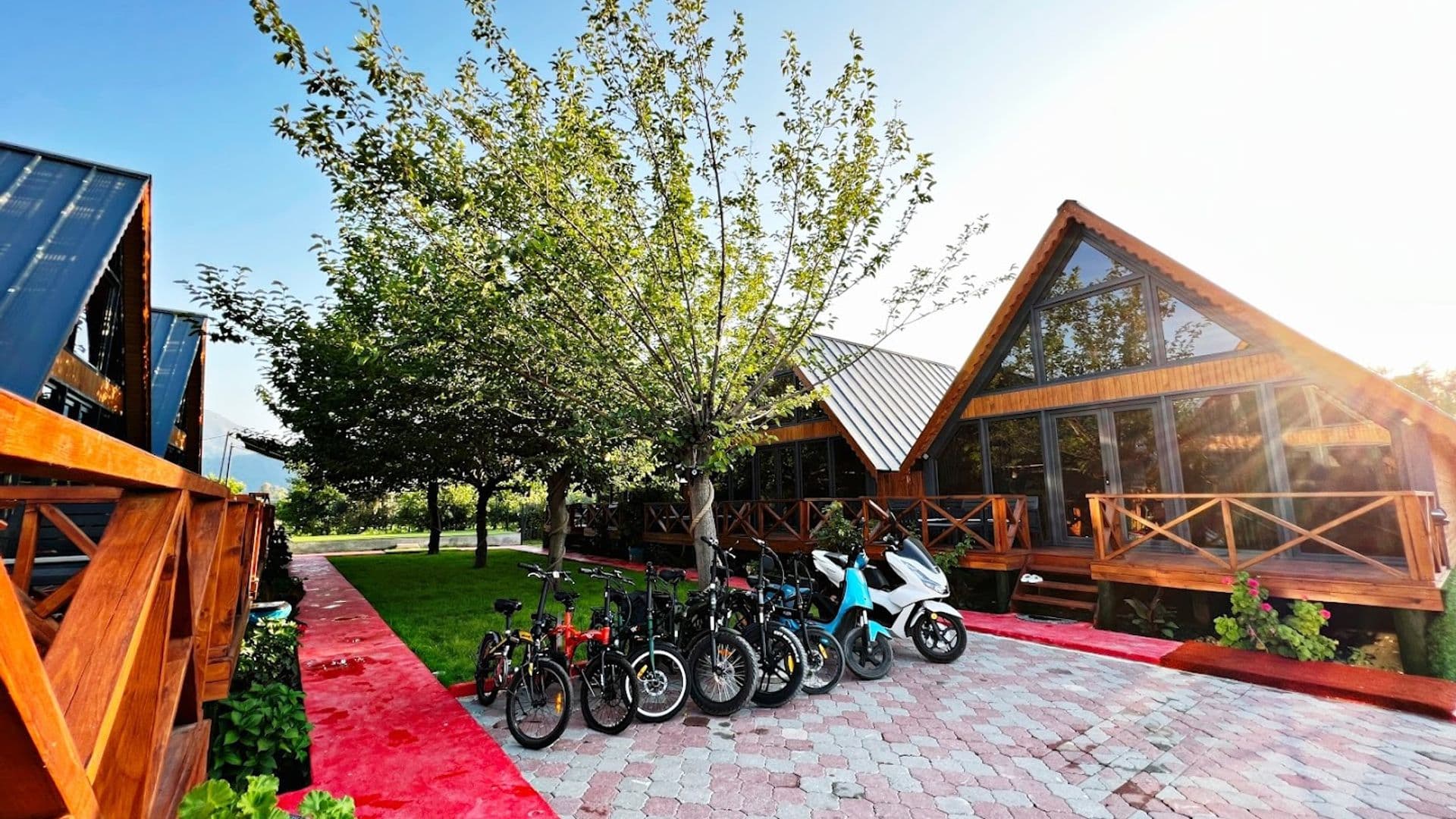 Sunshine Wooden Villas