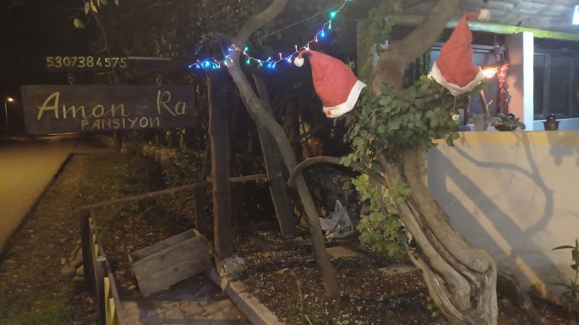 Amon Ra pansiyon, hediyelik eşya