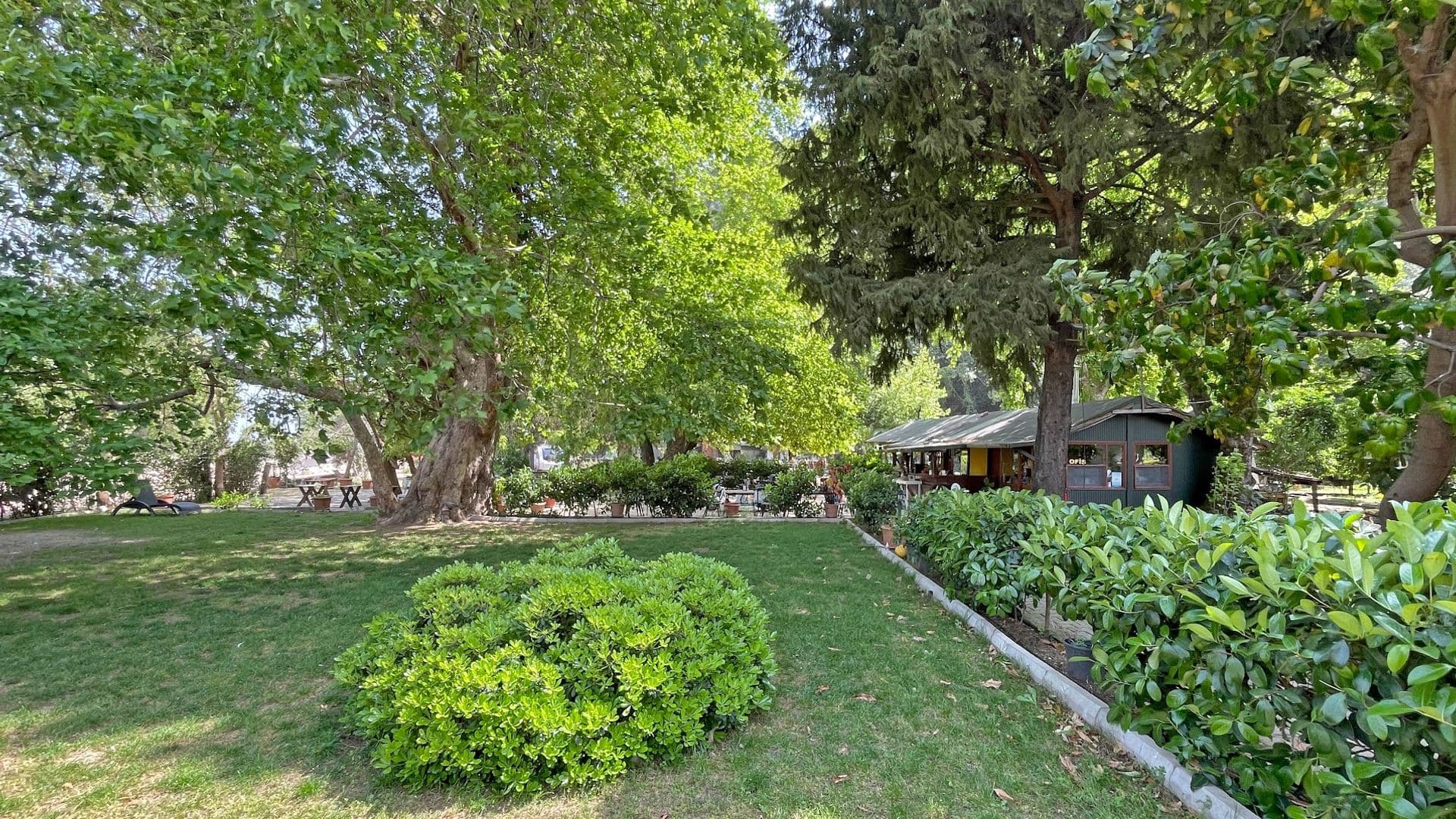 Garden Pansiyon Apart & Camping
